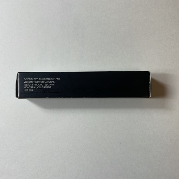 V Kosmetik Creamy Velvet Lipstick (NWT) - Picture 3 of 4